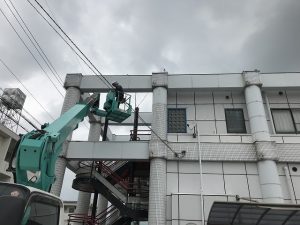 コーキング　雨漏れ補修